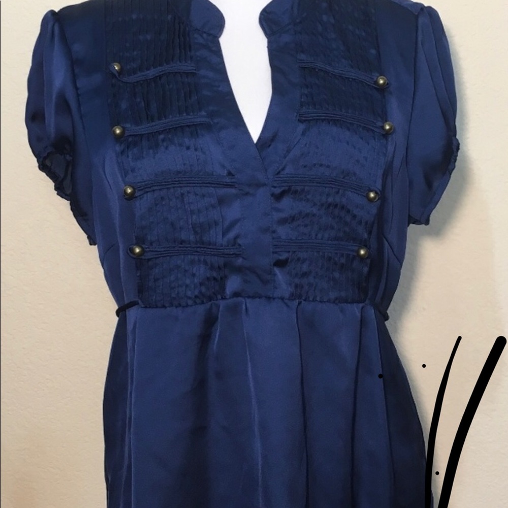 Gorgeous Satin Blouse!!! Size Large.
